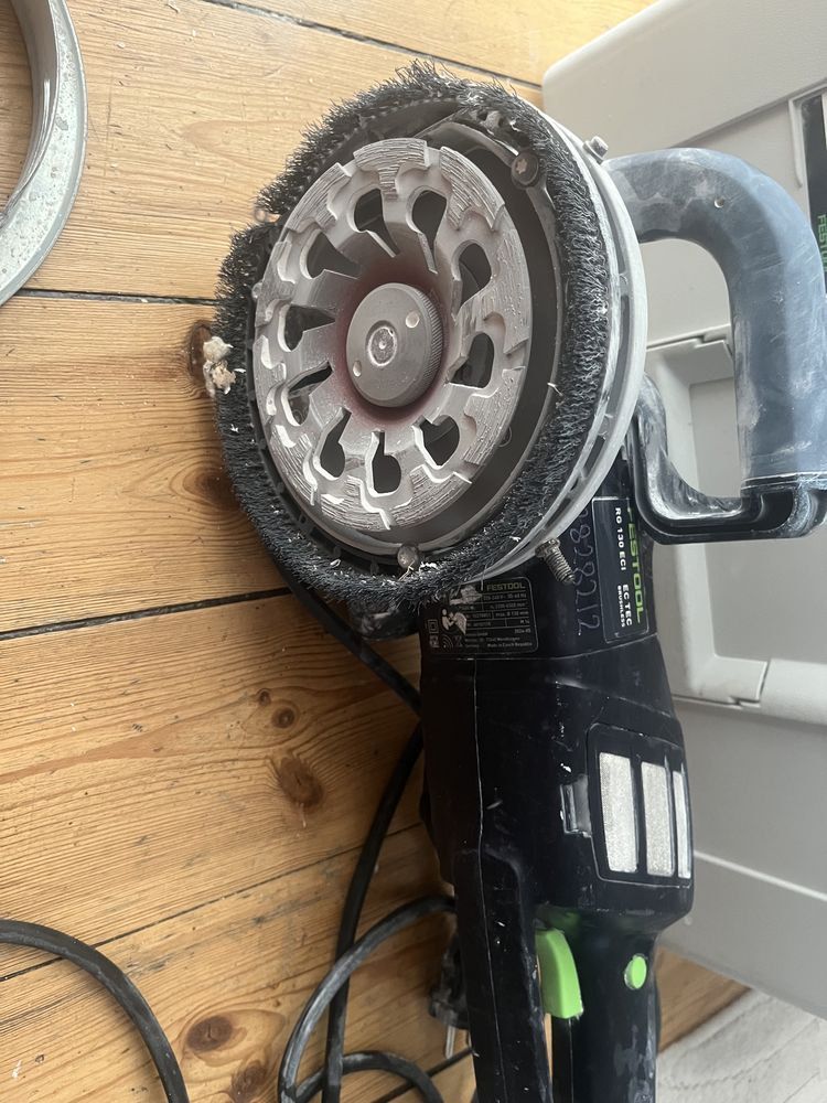 Festool RG 130 ECI