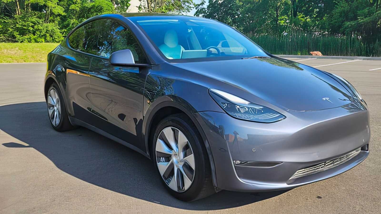 2022 Tesla Model Y Long Range
