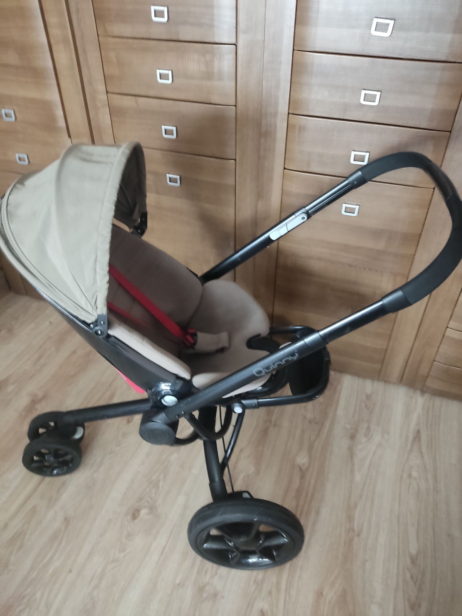 Wózek spacerowy , spacerówka QUINNY MOODD