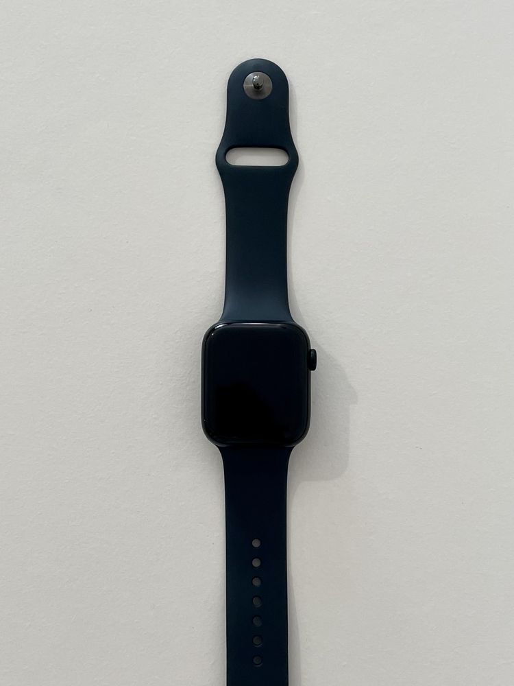 Apple Watch SE (2022) GPS + Cellular 44 mm