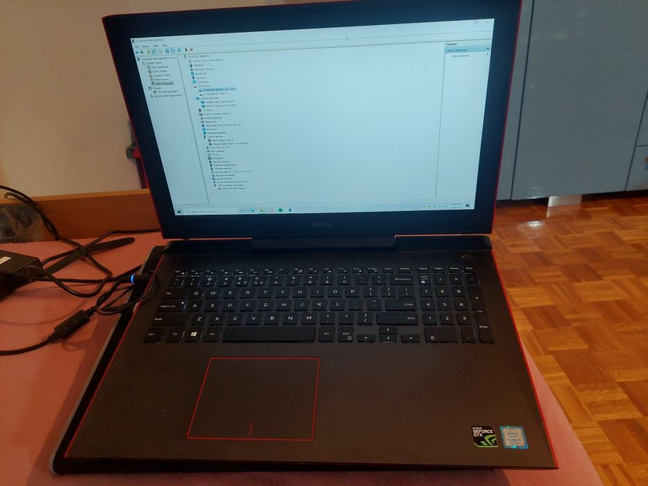 Laptop gamerski dell GeForce GTX Intel 15 8 generacji 1 TB  18""