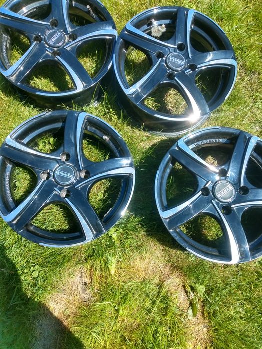 Felgi aluminiowe 15 cali, rozstaw śrub 4x114,3. Mitsubishi Nissan Hond