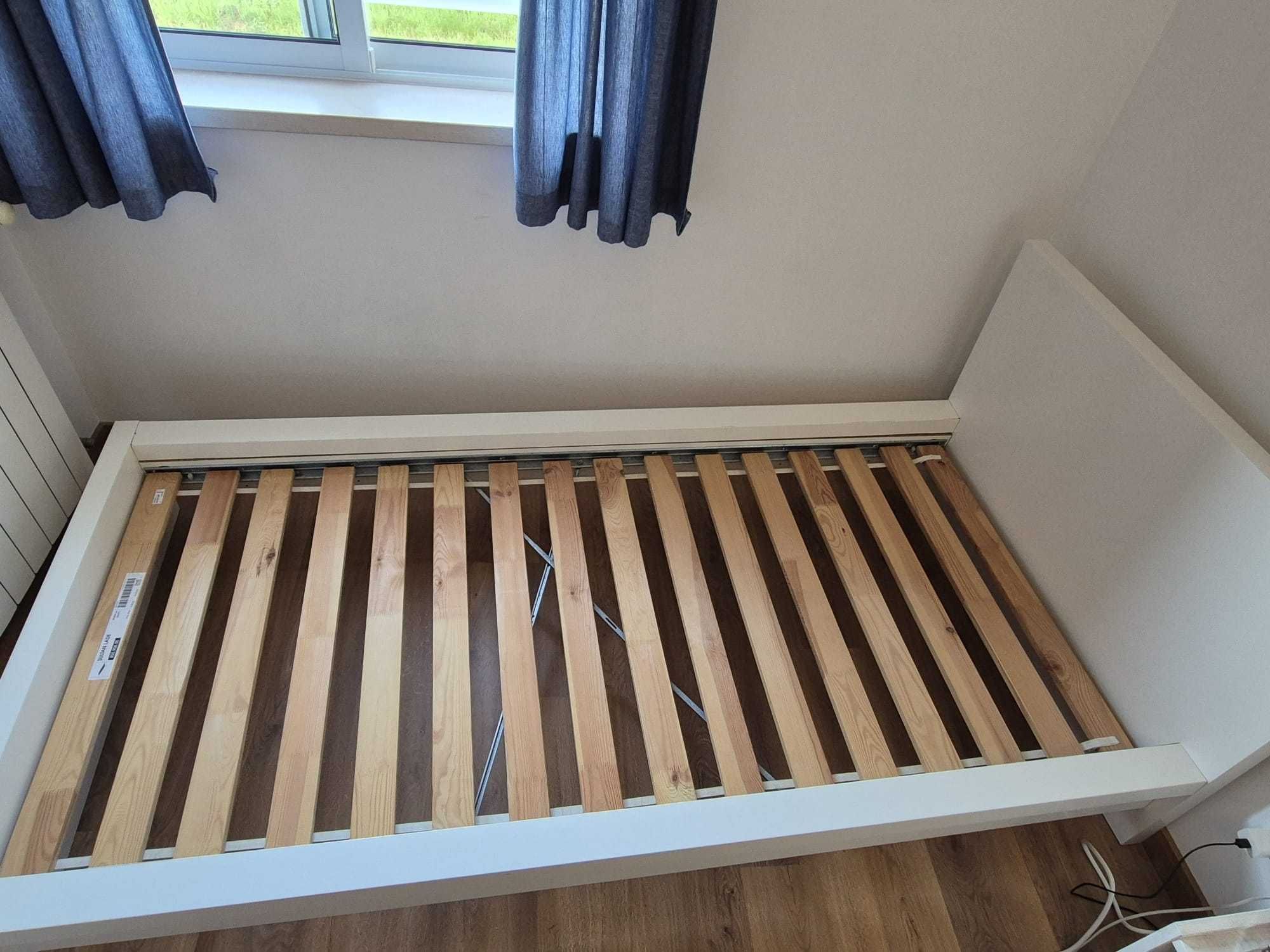 Cama Malm com estrado e colchão Malvik 90 x 200