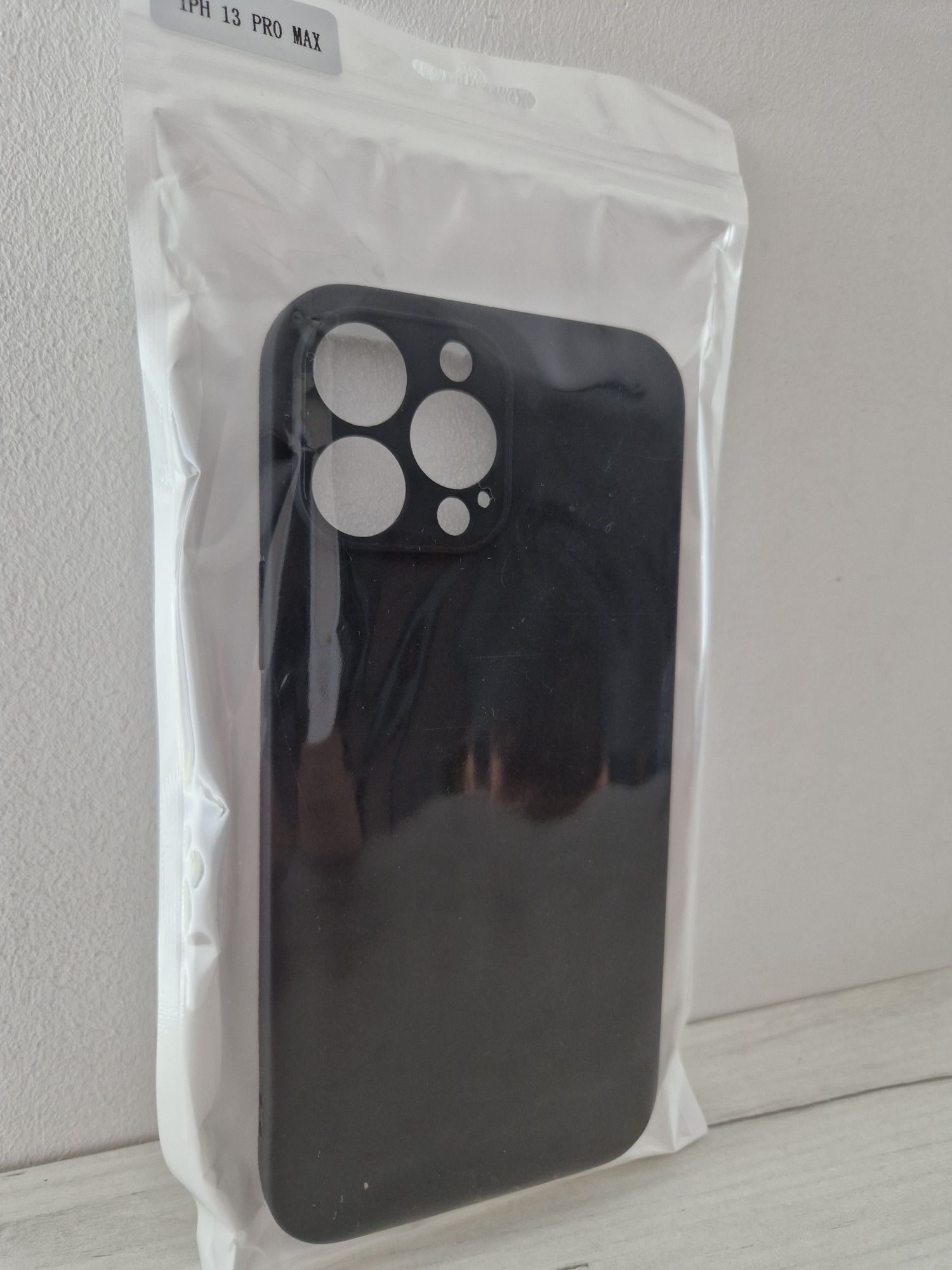 Back Case MATT do IPHONE 13 PRO MAX Czarny