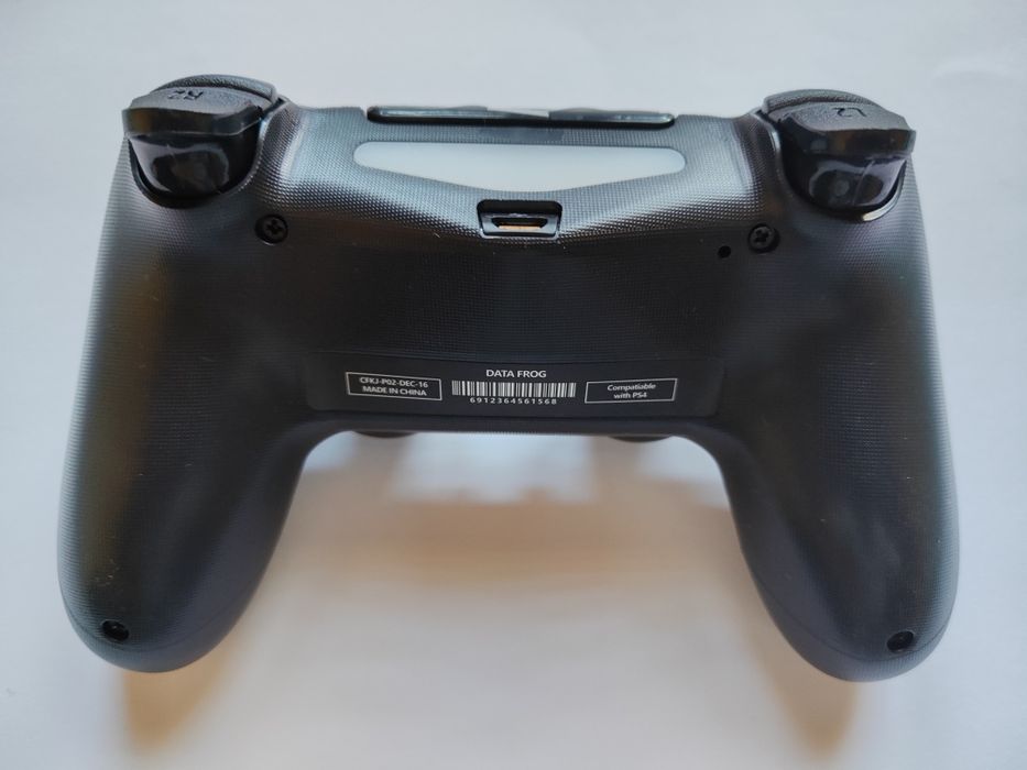 Nowy Pad do PS 4