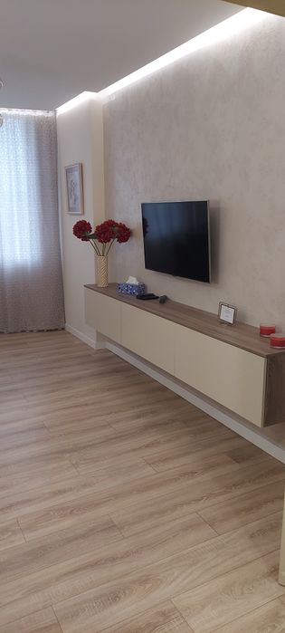 Двох кімнатна + паркомісце
