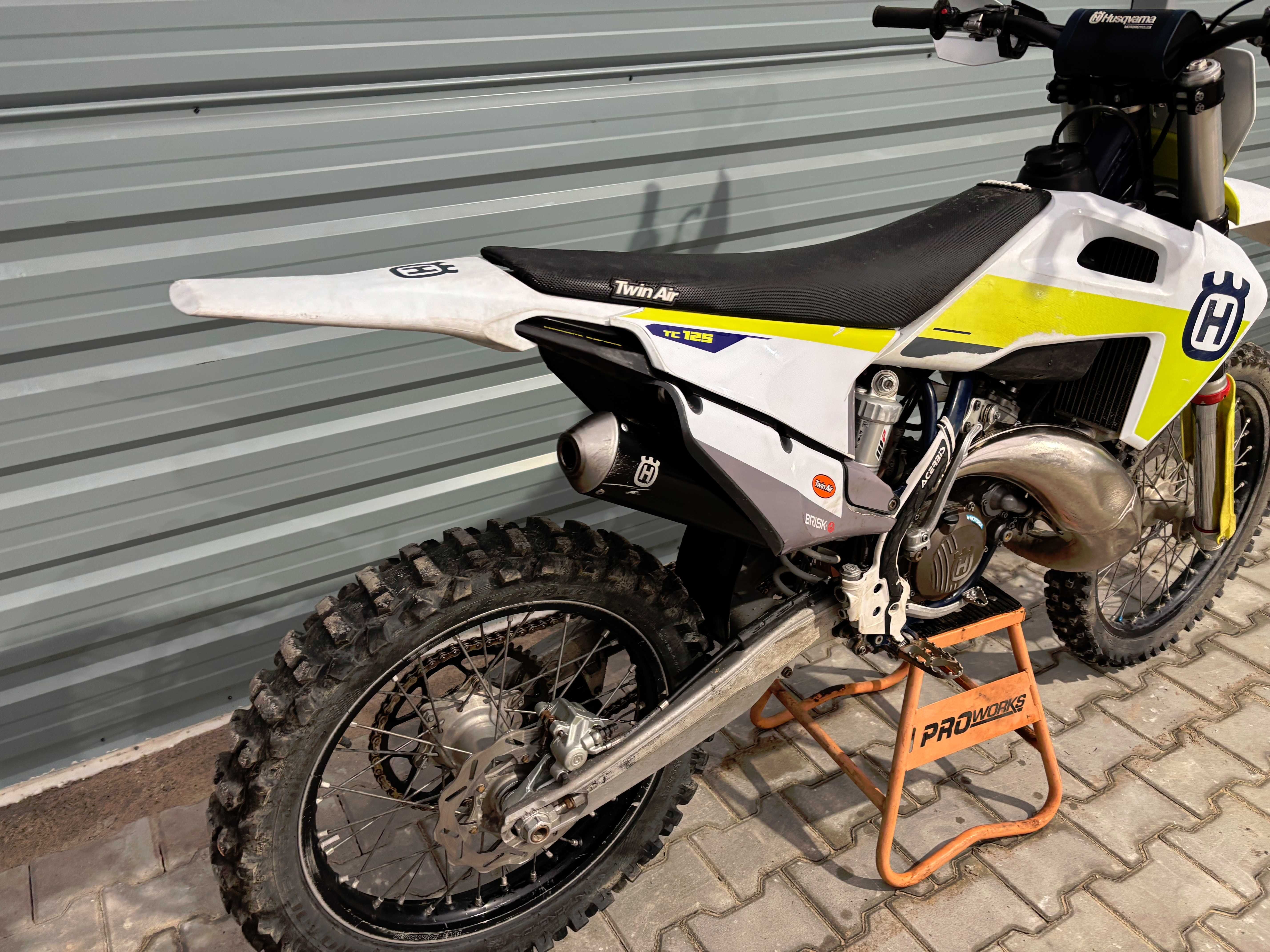 Husqvarna tc 125 rok 2021 drugi komplet plastików sx,cr,yz fmf