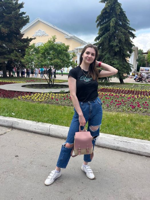 Джинси мом рвані 36 р