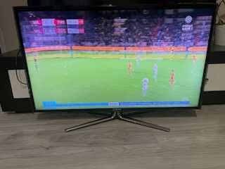Telewizor Samsung Smart 3D 40 cali do naprawy plus okulary 3D