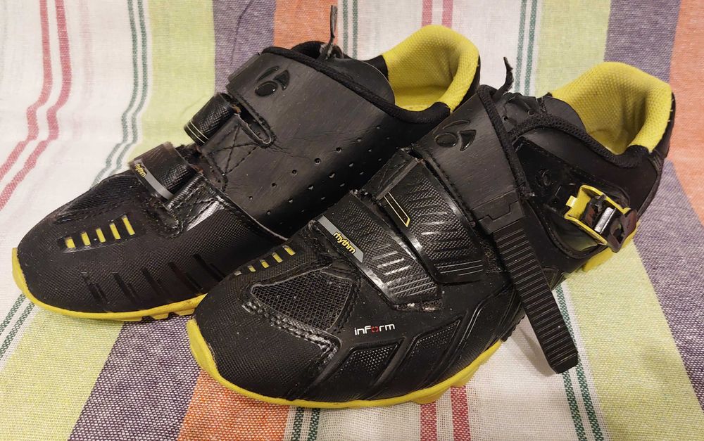 Bontrager Rhythm limonka rozmiar 42 27 cm