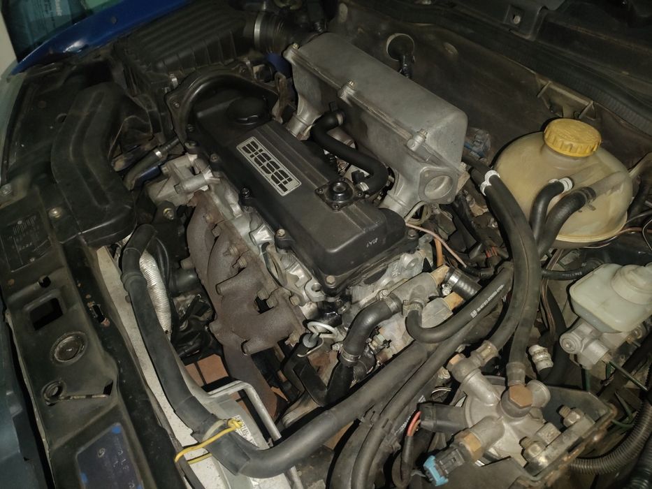 Opel Corsa ano1995 15D Isuzu 5lugares