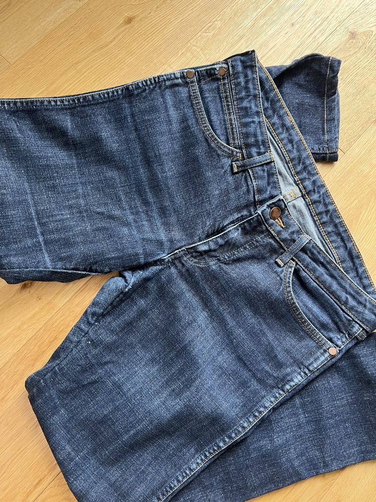 Wrangler Iris 29x 30 stan dobry