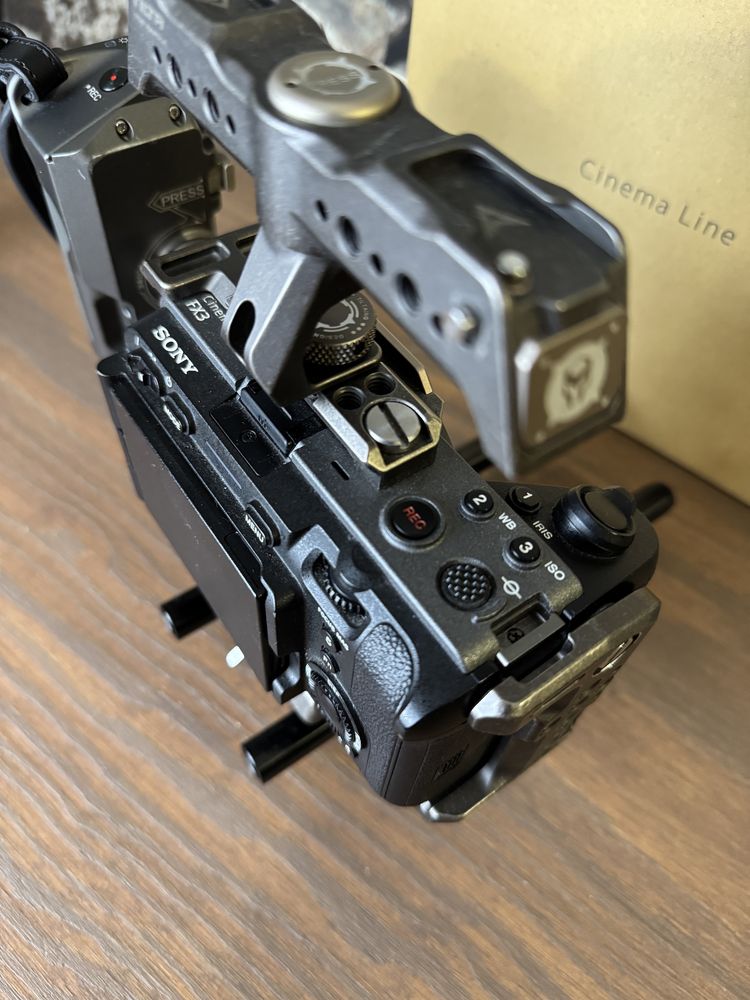 SONY FX3 c/Tilta Cage