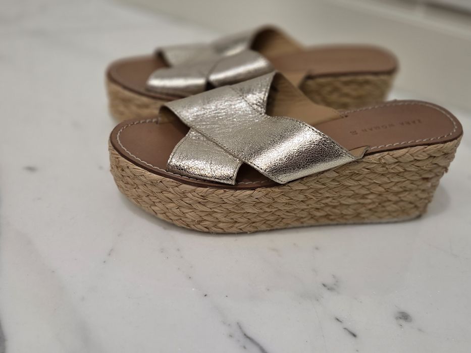 Buty złote klapki Zara 38