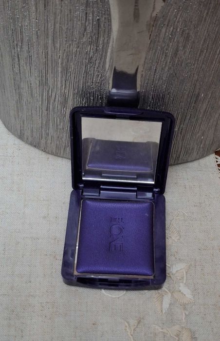 Pó compacto de maquilhagem da Oriflame