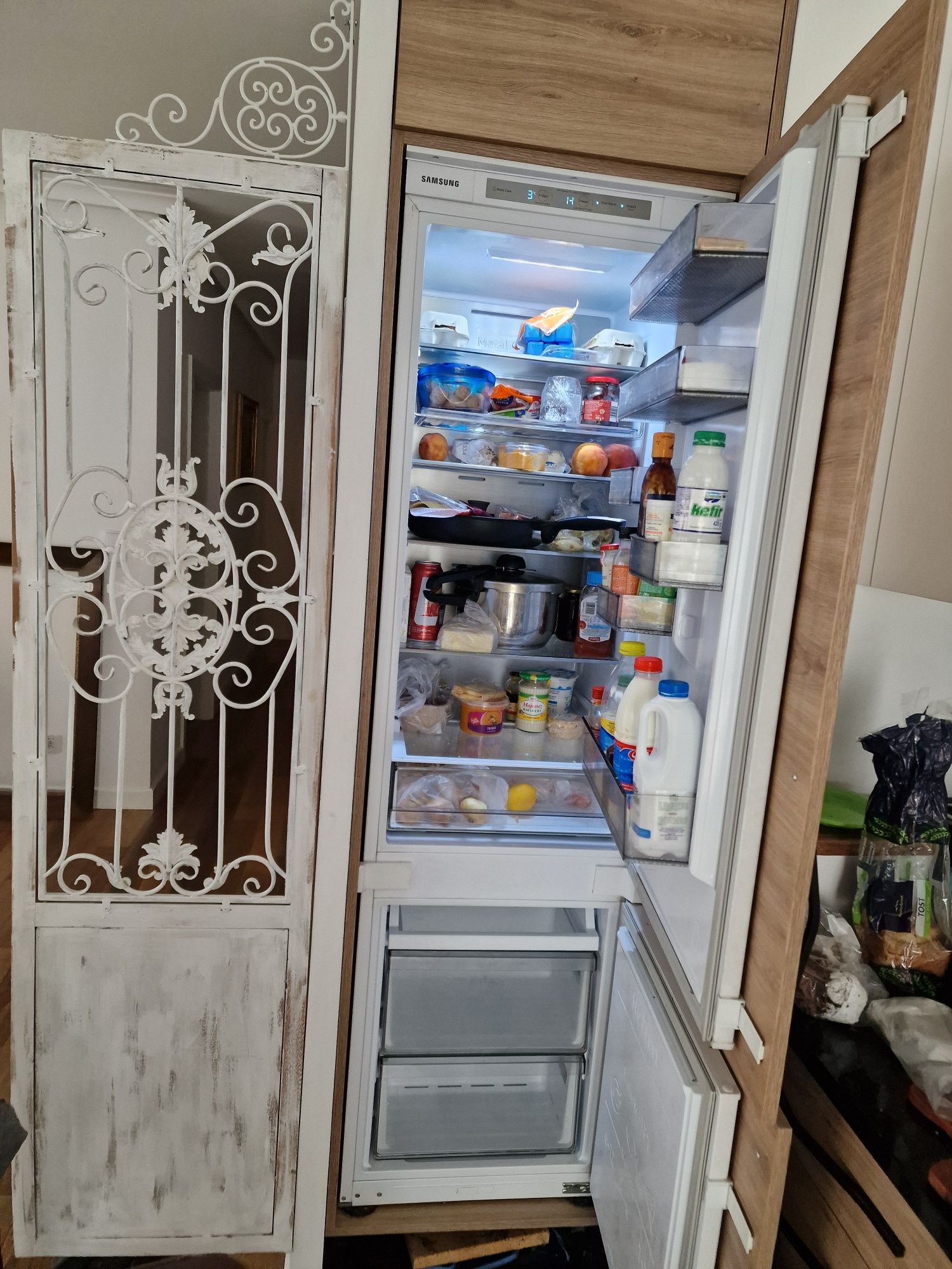 Lodówka Samsung - uszkodzona