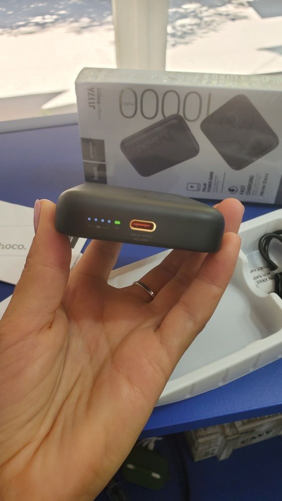 Павер банк HOCO J117A Esteem PD20W magnetic power bank(10000mAh)