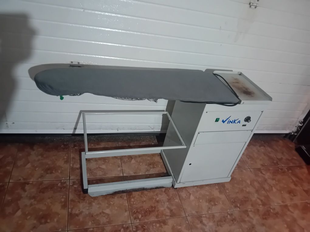 Mesa de aspiração e aquecimento