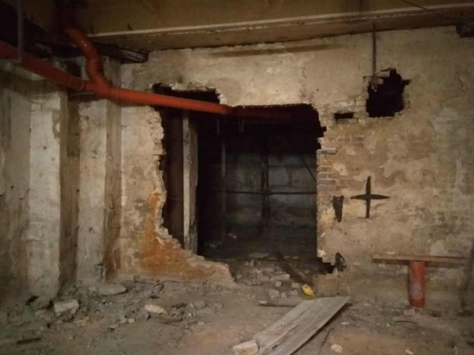 Демонтаж-ные работы земляные работы сваи копка траншеи штольни