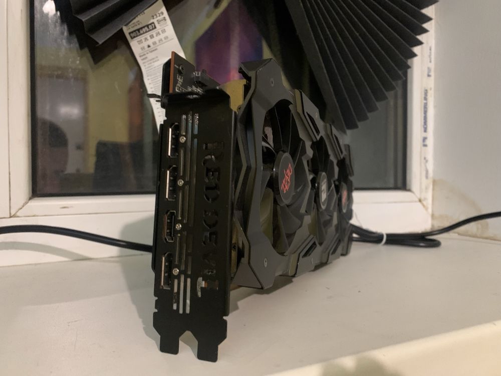 Видеокарта RX 5700XT Red Devil