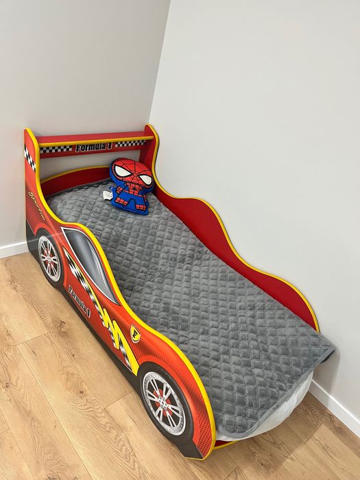 Дитяче ліжко-машинка для хлопчика