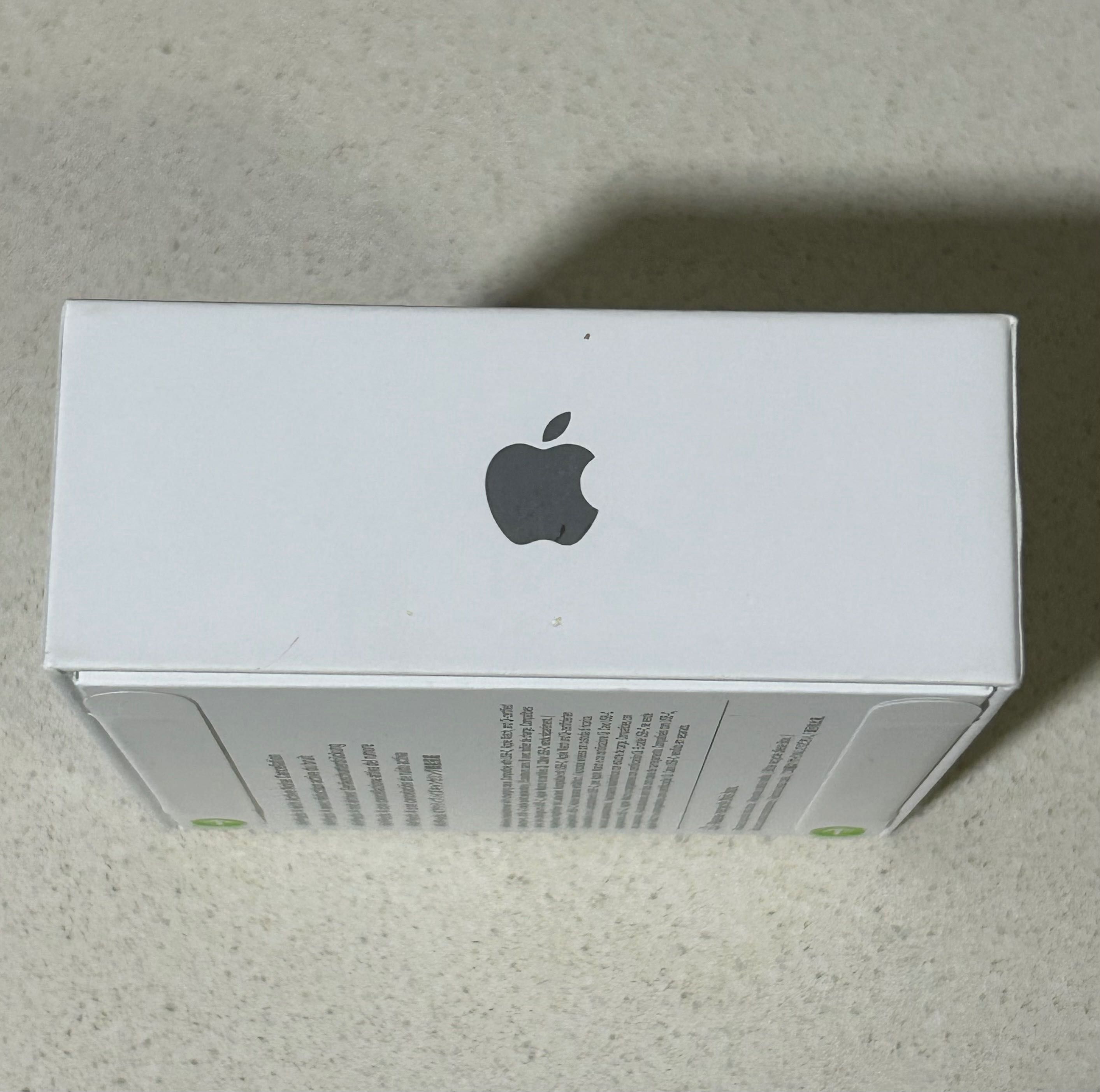 AirPods 4 com Cancelamento Ativo de Ruído Novos