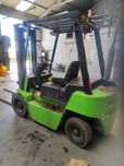 Wózek widłowy GPW 25.10 2003r 2.5t