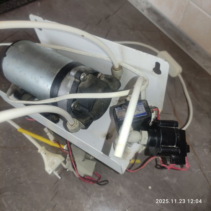 Насос від водоочисника