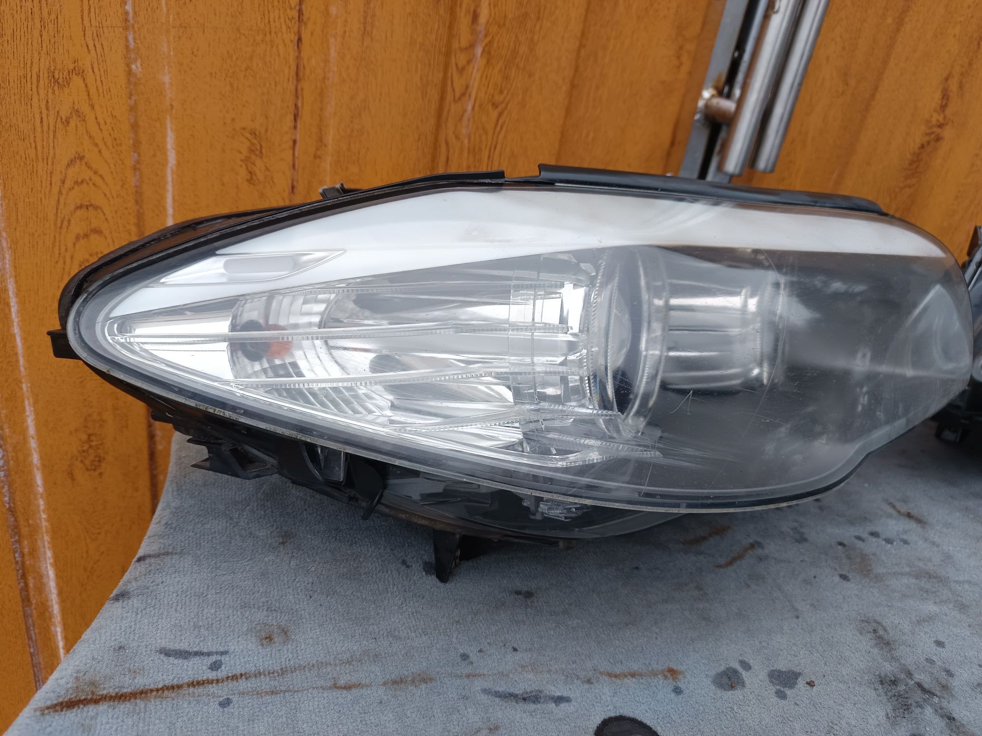 BMW 5 F10 Lampa Przednia Lewa Prawa F-vat