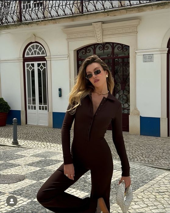 Комбінезон коричневий класичного крою catssuit