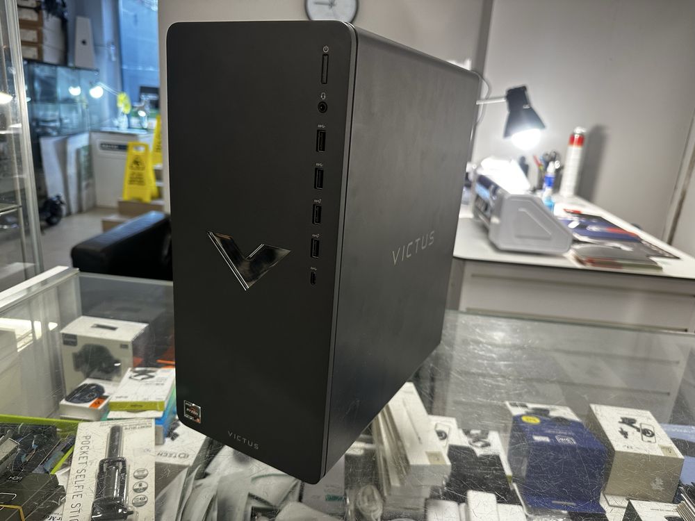 Zadbany Komputer HP Victus Ryzen5 500GB 8GB GTX1650