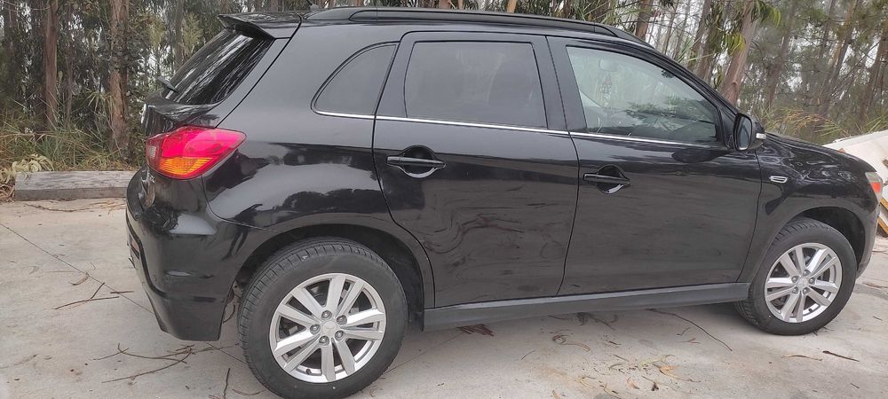 Mitsubishi ASX 2010 1.8cc Teto panorâmico 5.500€
