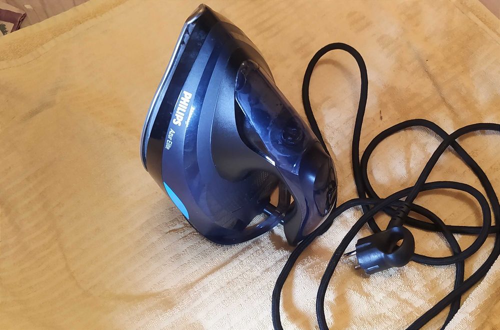 Праска Philips Azur Elite