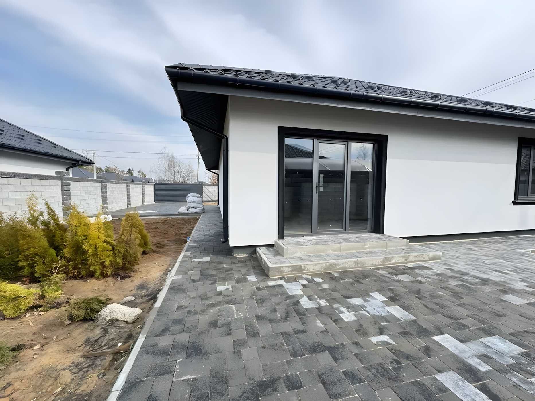 Продам Фасадний Будинок у Новому КМ, Без Комісії для Покупця.