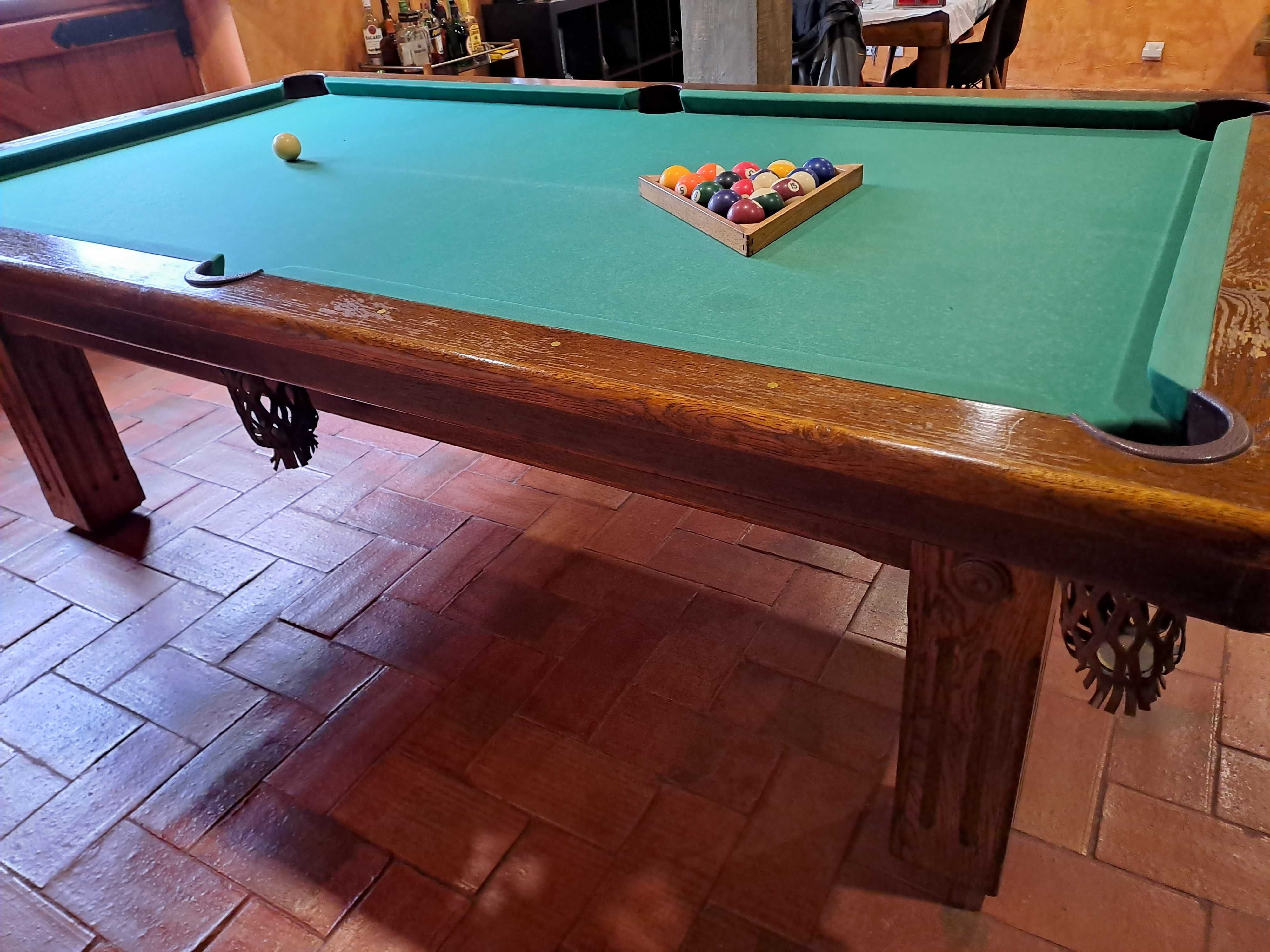 Mesa de snooker antiga