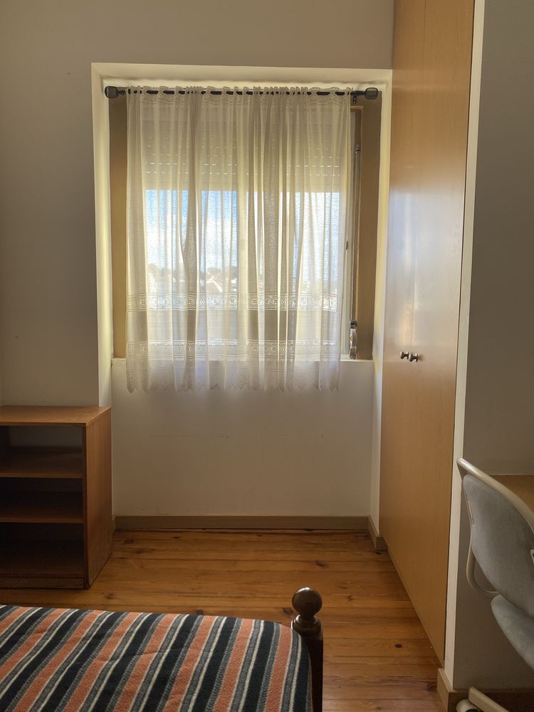 Quarto para arrendar nas Laranjeiras