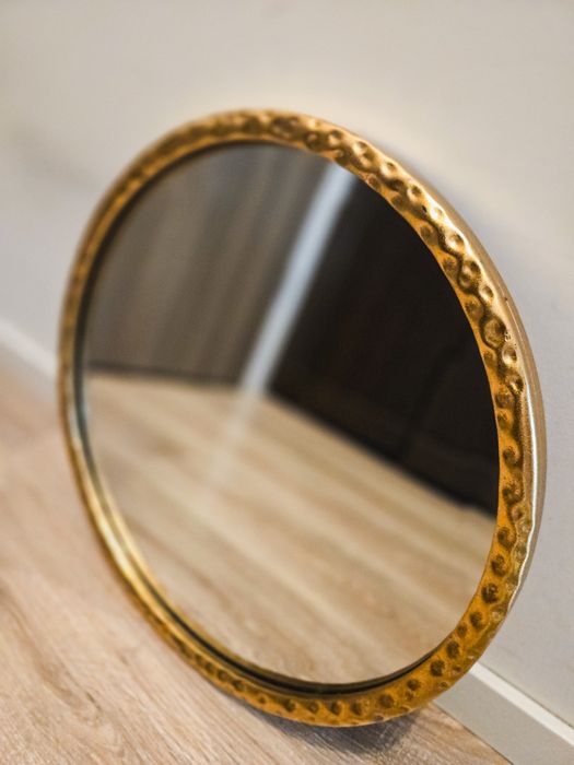 Sklum lustro ścienne w złotej żłobionej ramie