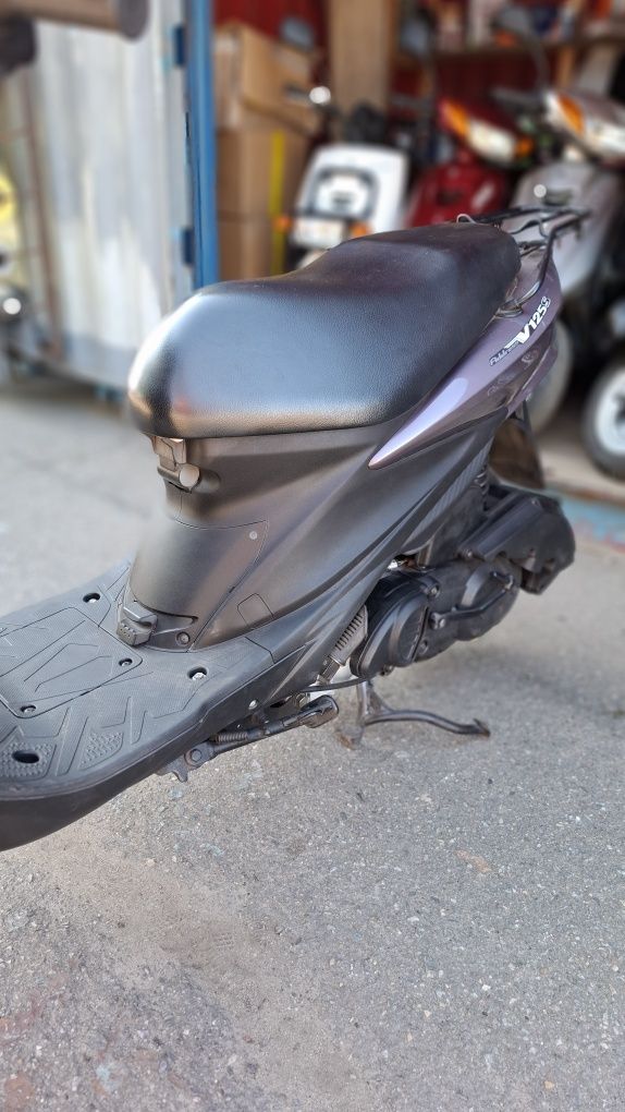 Продаж мопедів скутерів Suzuki Address 125S.