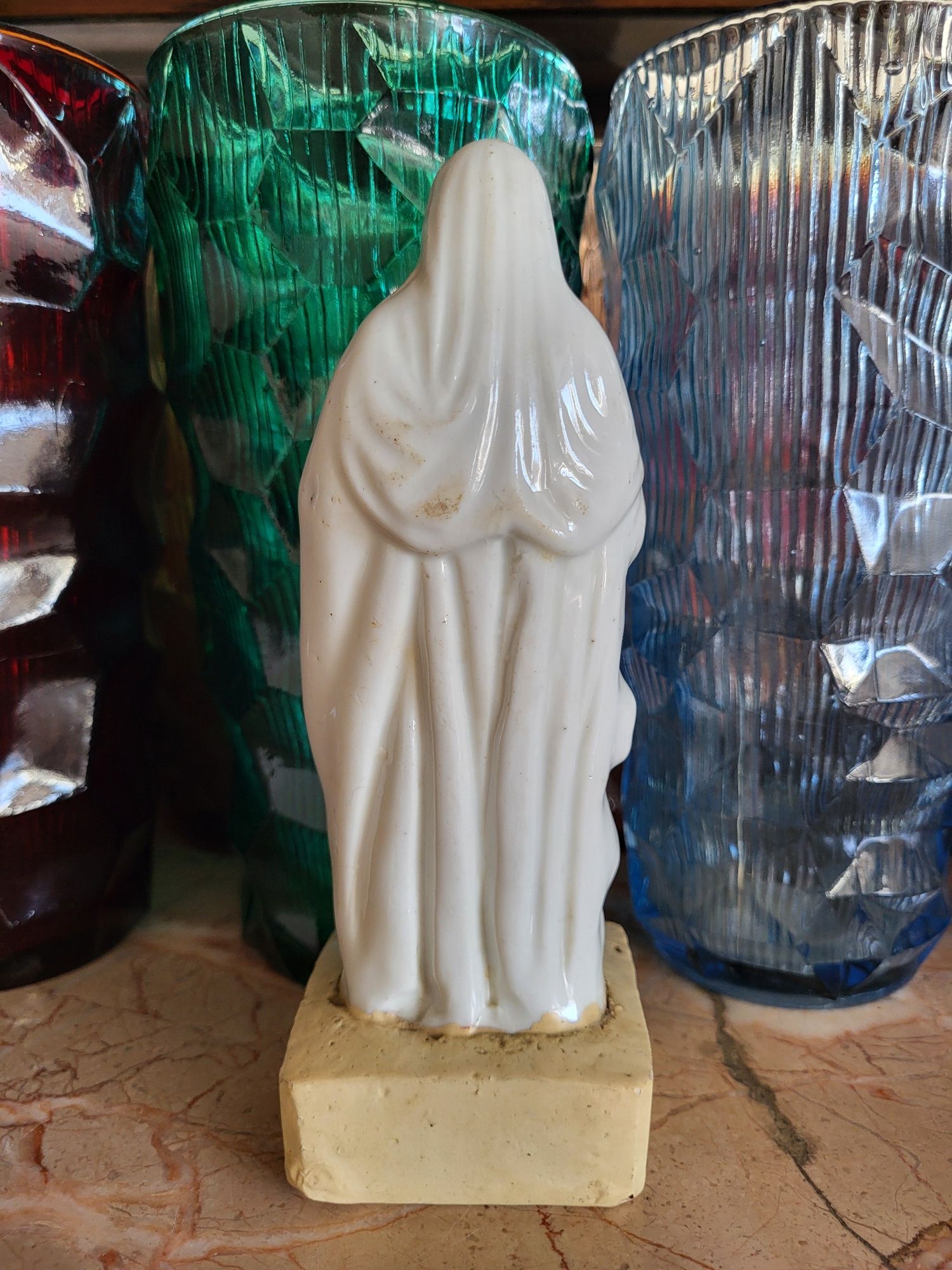 Przedwojenna figurka Matki Bożej