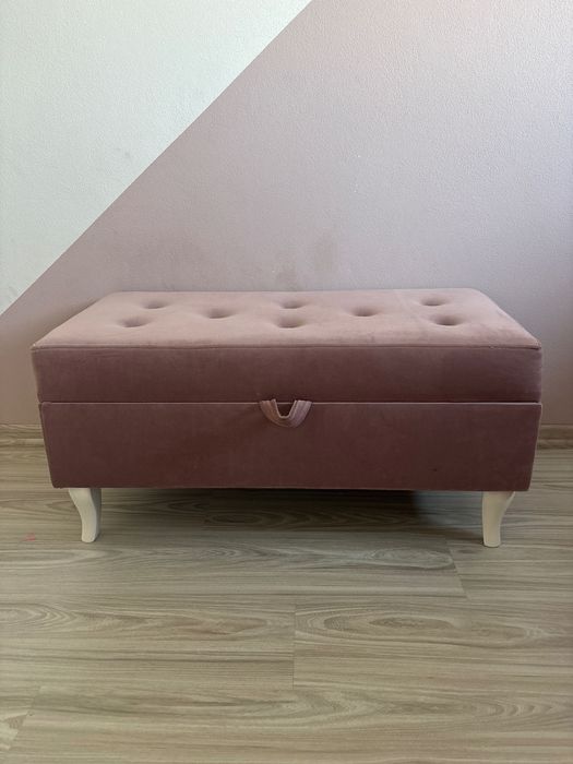 Śliczny duży puf otwieramy