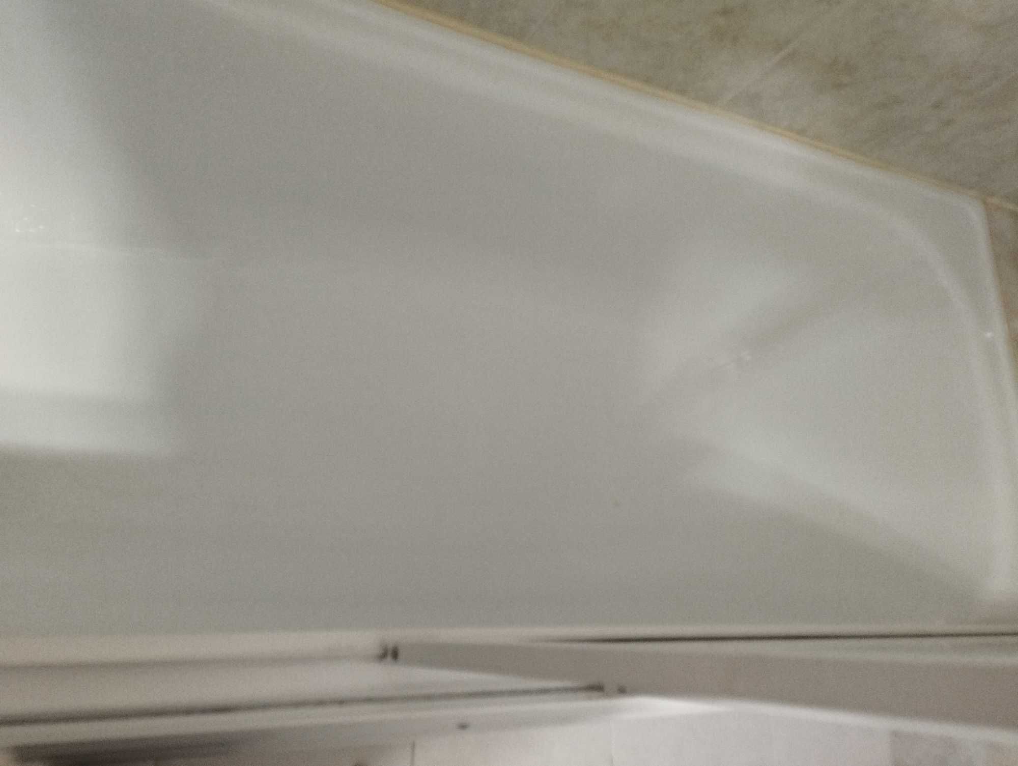 Banheira acrilico + resguardo  em vidro