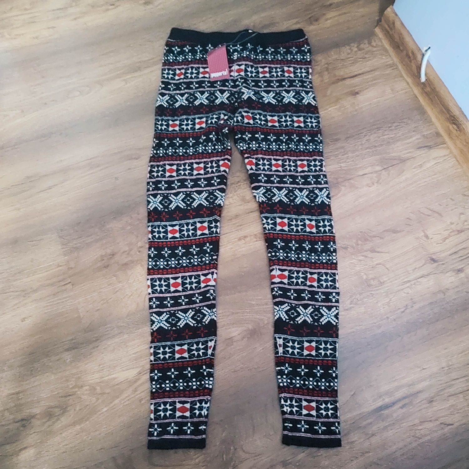 Legginsy ocieplane motywem świątecznym zimowym Święta nowe z metka