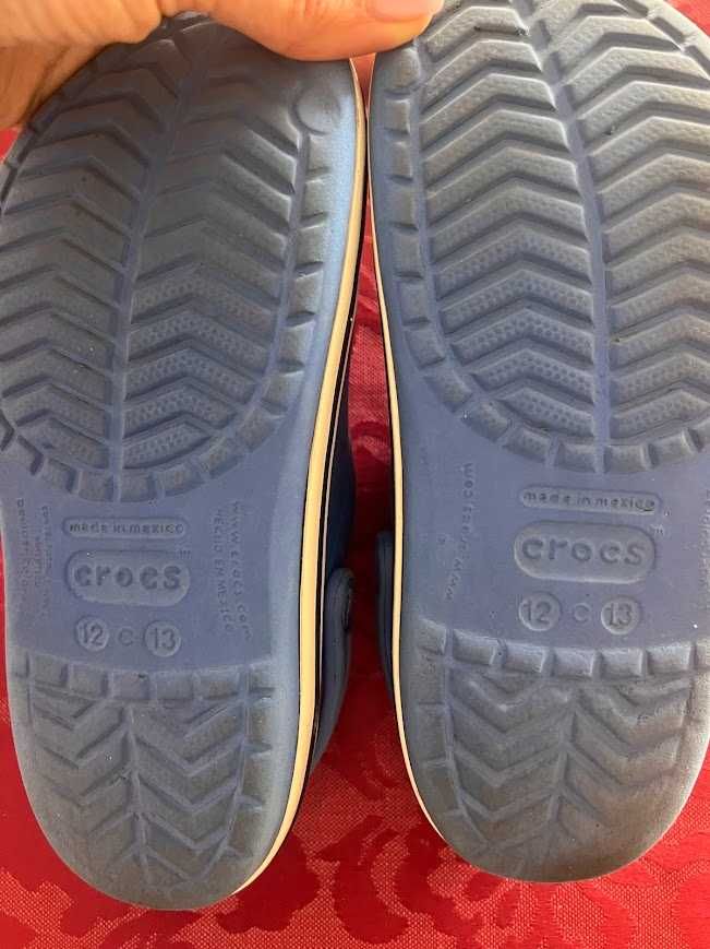 Crocs e chinelos Rapaz