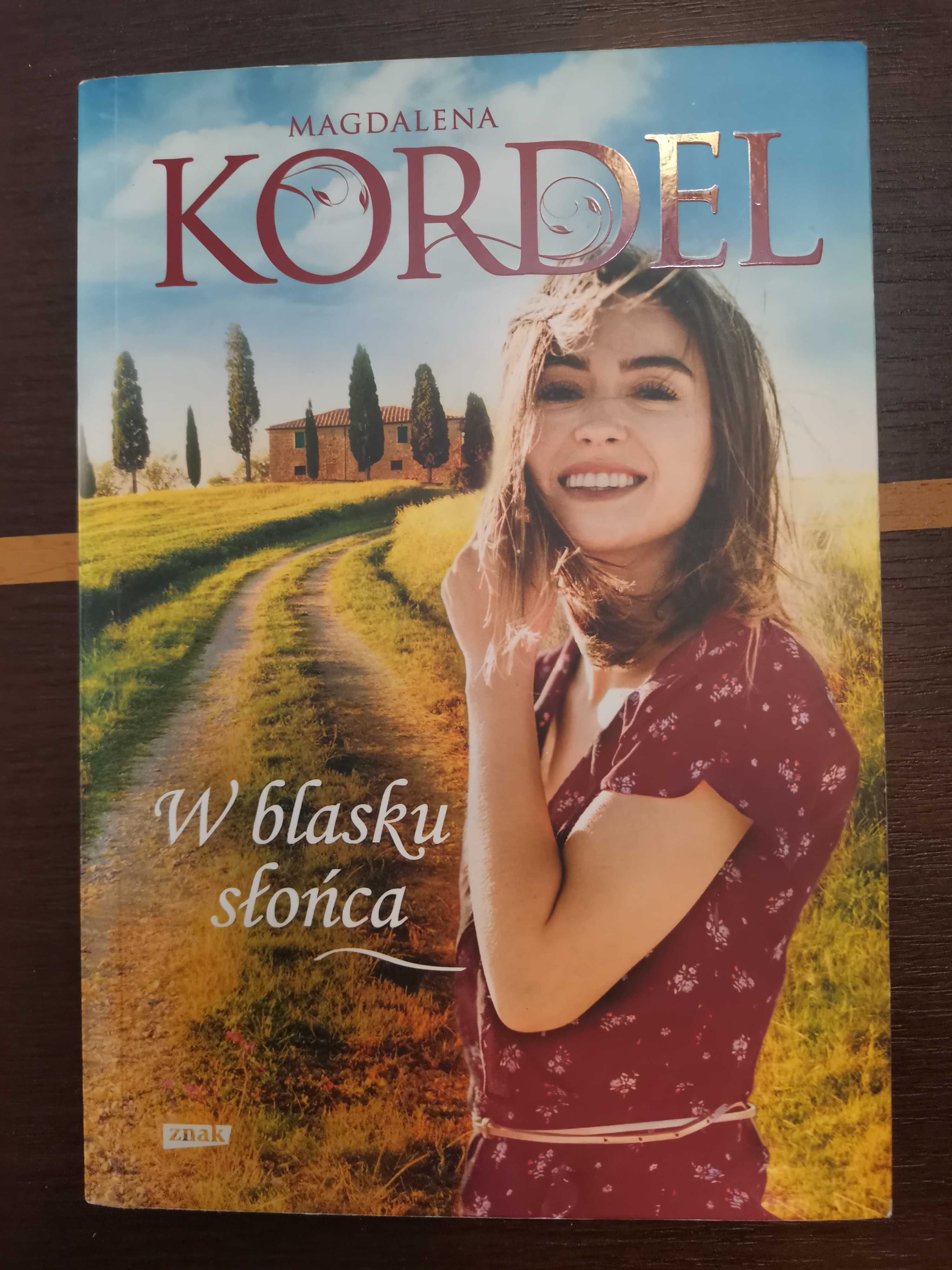 Książka "W blasku słońca" Magdalena Kordel