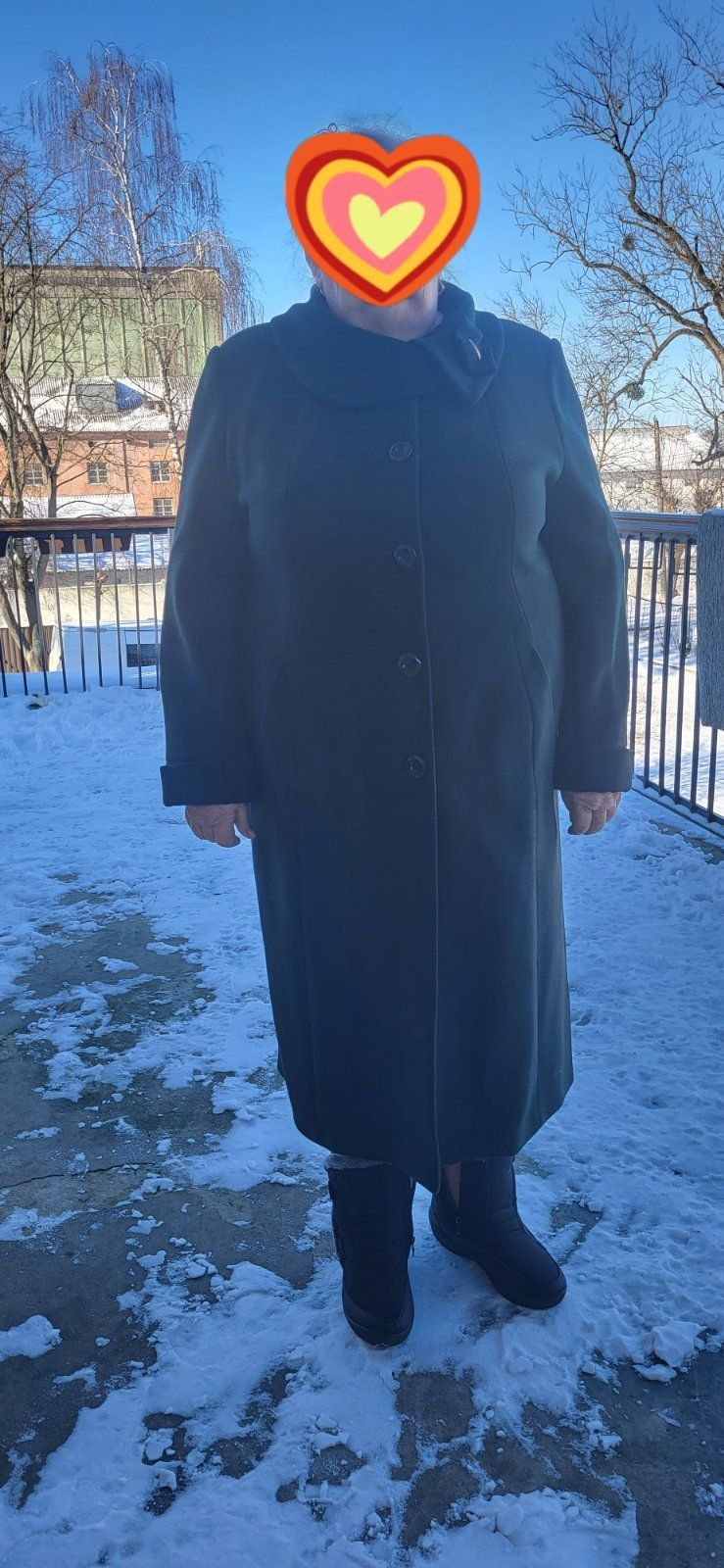 Продам пальто жіноче 60 розміру