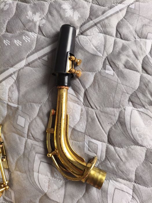 Продам саксофон  альт американець