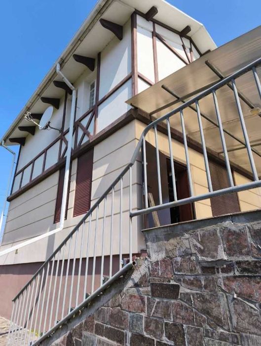 Срочно!Терміново!Продам дом-дача с ремонтом у р.Самара(Новомосковск)