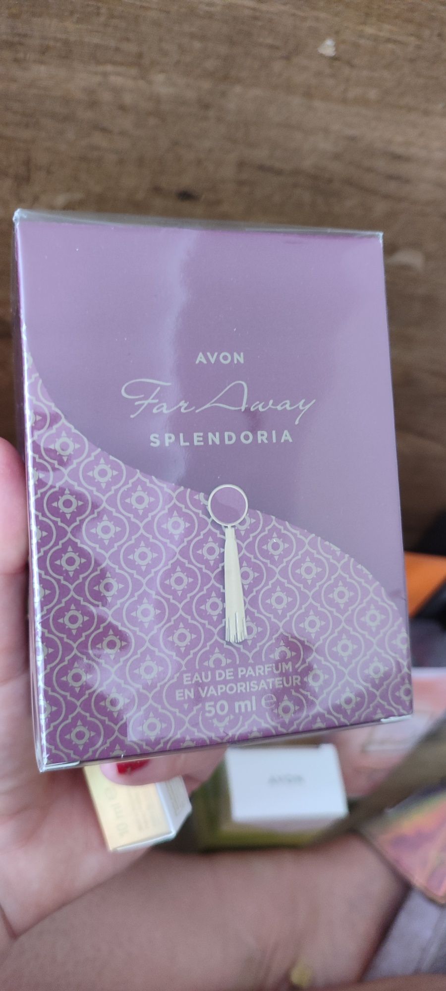 Far AWAY Slendoria Avon