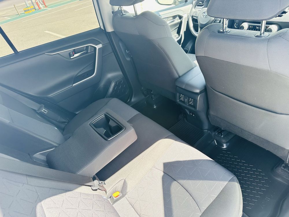TOYOTA RAV 4 2019р Перламутр