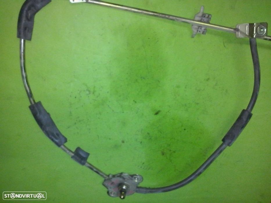 Elevador vidro porta direito Fiat Uno 3p